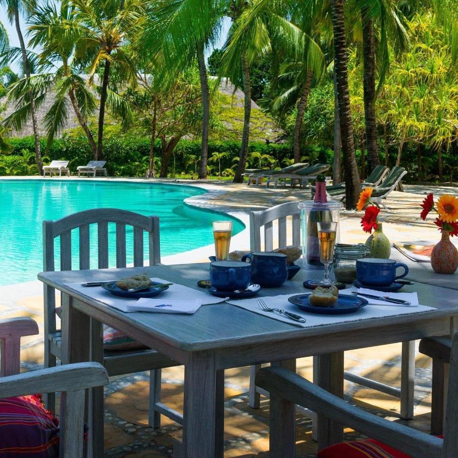 Bed and Breakfast Zumzum Beach House Kinondo Екстер'єр фото