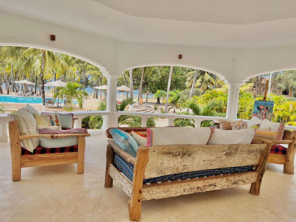 Bed and Breakfast Zumzum Beach House Kinondo Екстер'єр фото