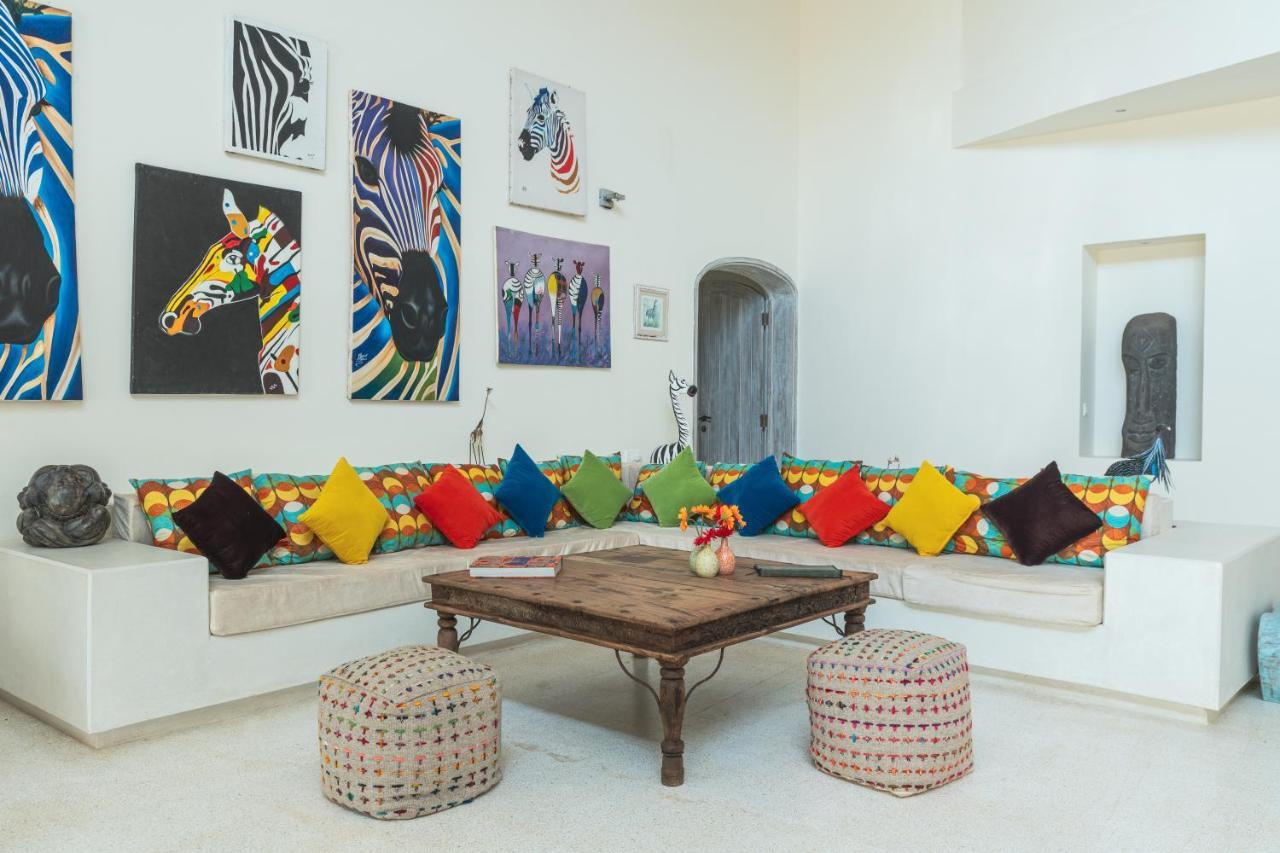 Bed and Breakfast Zumzum Beach House Kinondo Екстер'єр фото